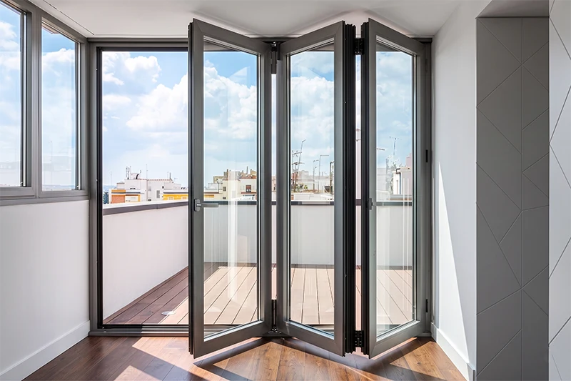 Cerramiento plegable de terraza en Getafe